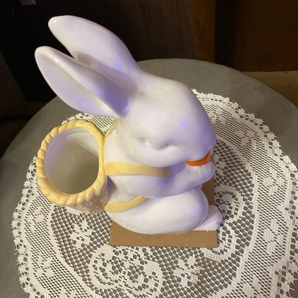 Rae Dunn rabbit planter measures 11 inches in height - Picture 3 of 7